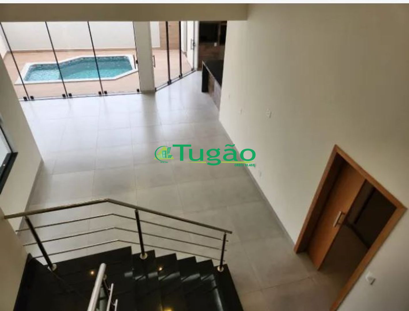 Casa de Condomínio com 3 quartos à venda, 200m² — foto 4 de 12