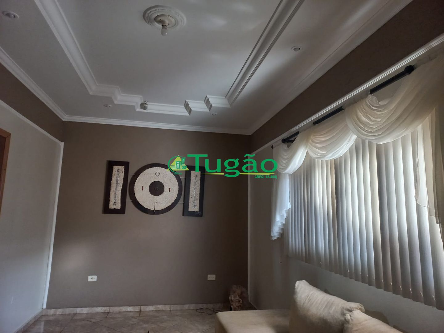 Casa com 3 quartos à venda, 234m² — foto 8 de 12