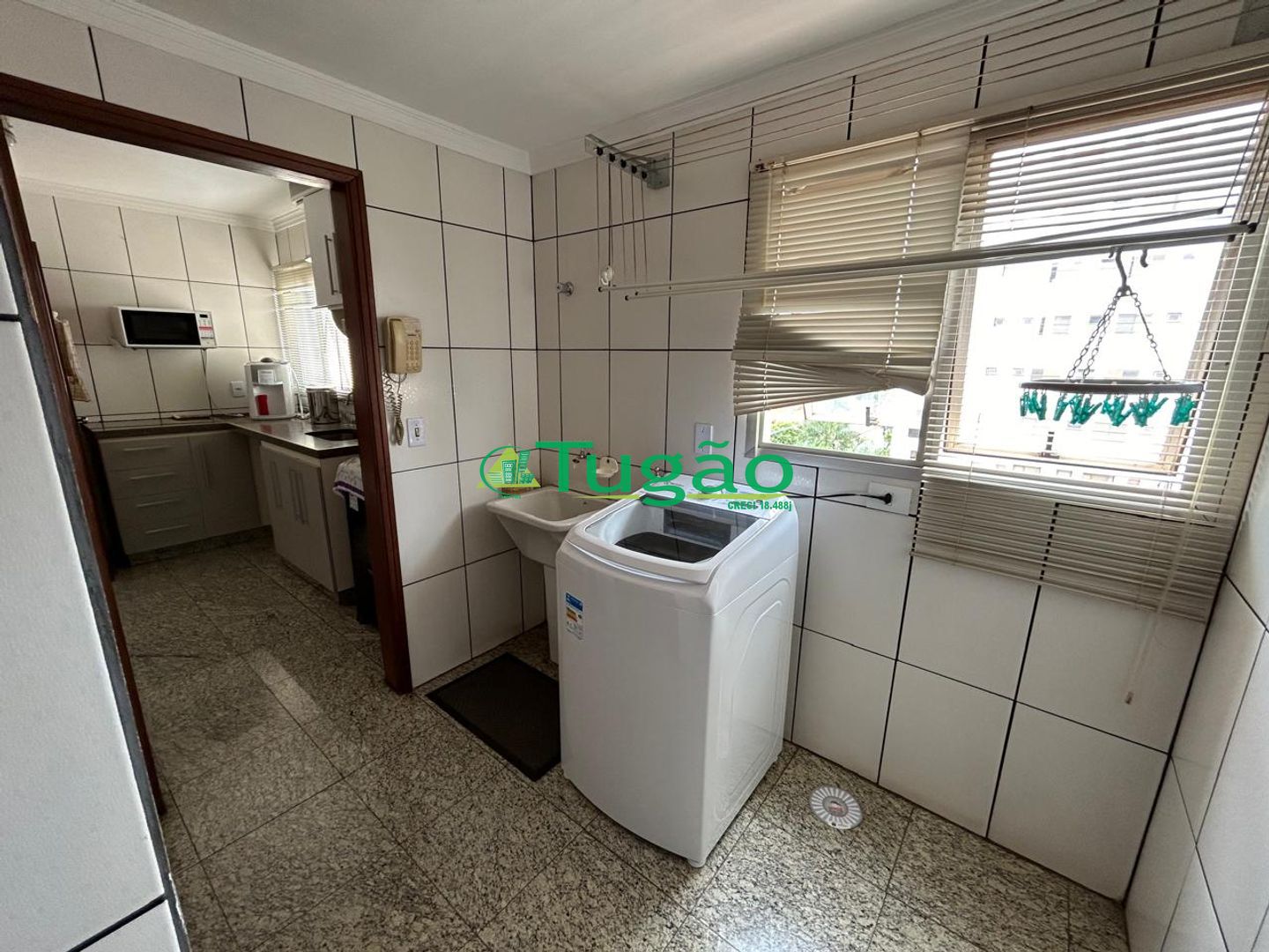 Apartamento com 3 quartos à venda, 192m² — foto 1 de 17