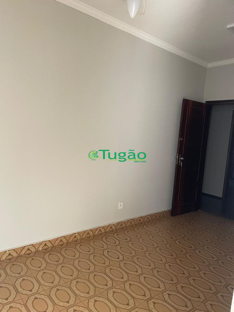 Imóvel Comercial com 4 quartos à venda, 300m² — foto 6 de 21