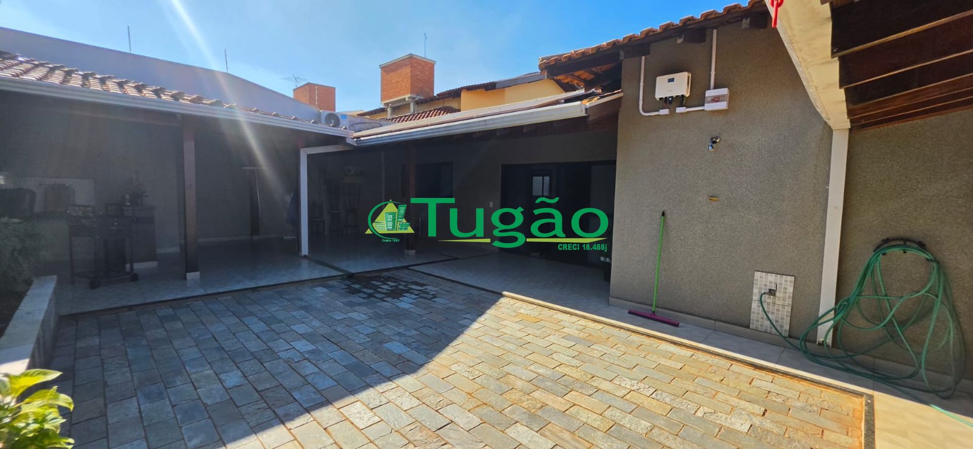 Casa com 4 quartos à venda, 320m² — foto 27 de 37