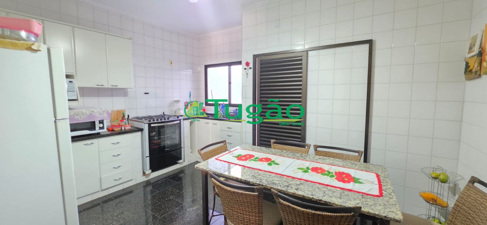Casa com 4 quartos à venda, 320m² — foto 21 de 37