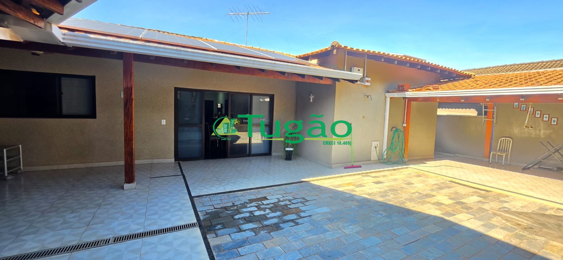 Casa com 4 quartos à venda, 320m² — foto 28 de 37