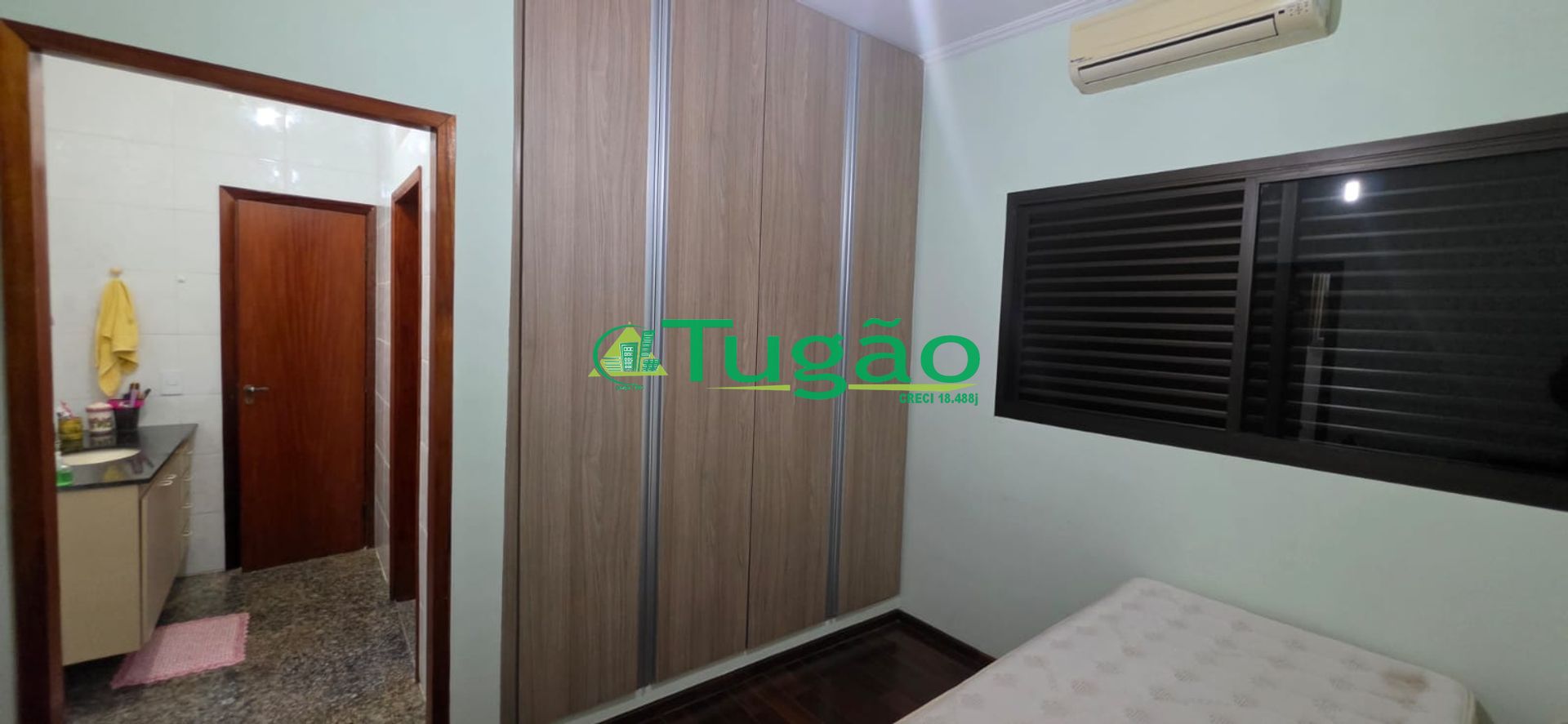 Casa com 4 quartos à venda, 320m² — foto 12 de 37