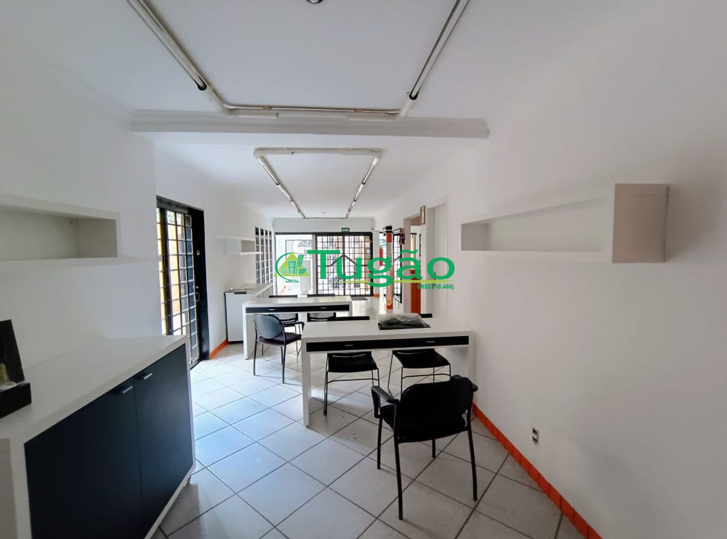 Loja / Salão / Ponto Comercial  à venda, 240m² — foto 7 de 23