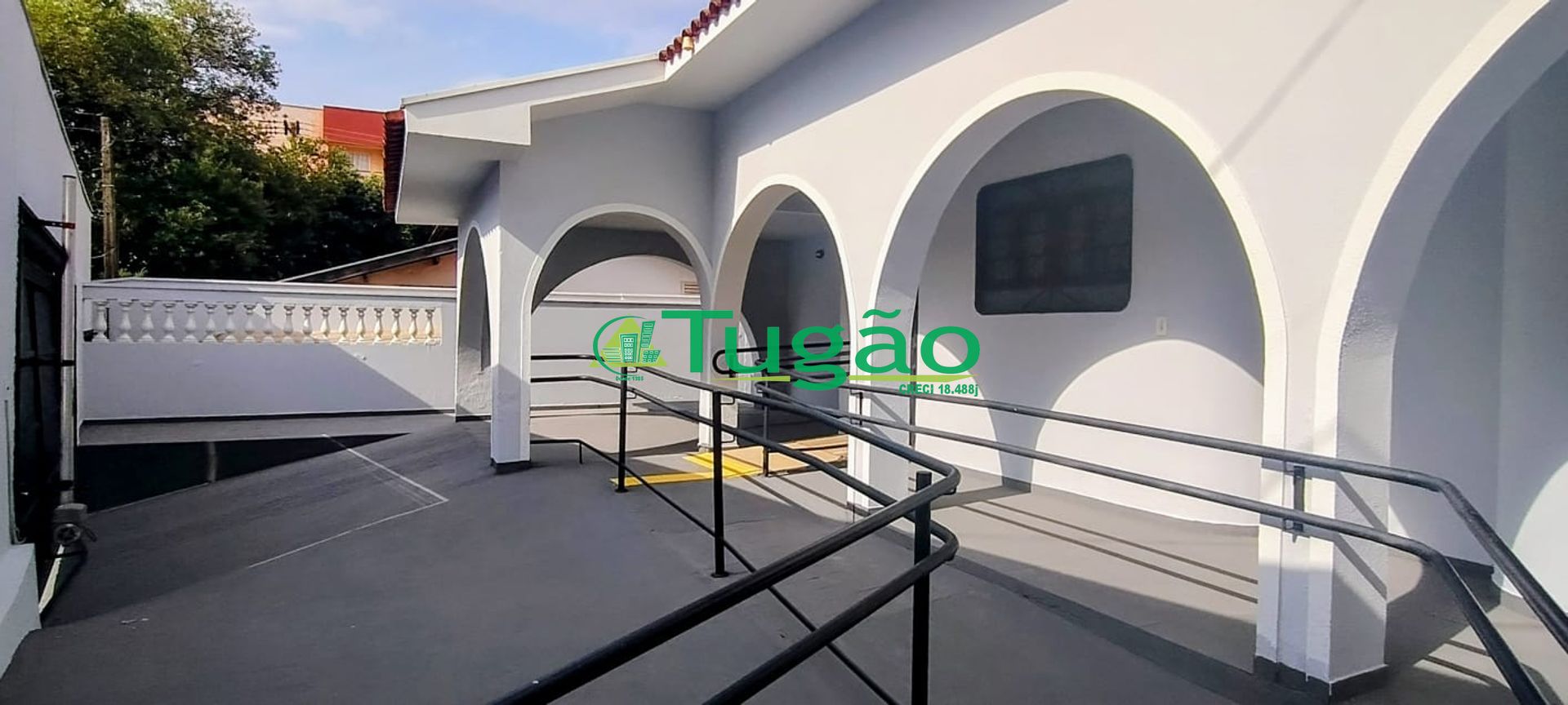 Imóvel Comercial com 4 quartos para aluguel, 240m² — foto 11 de 18
