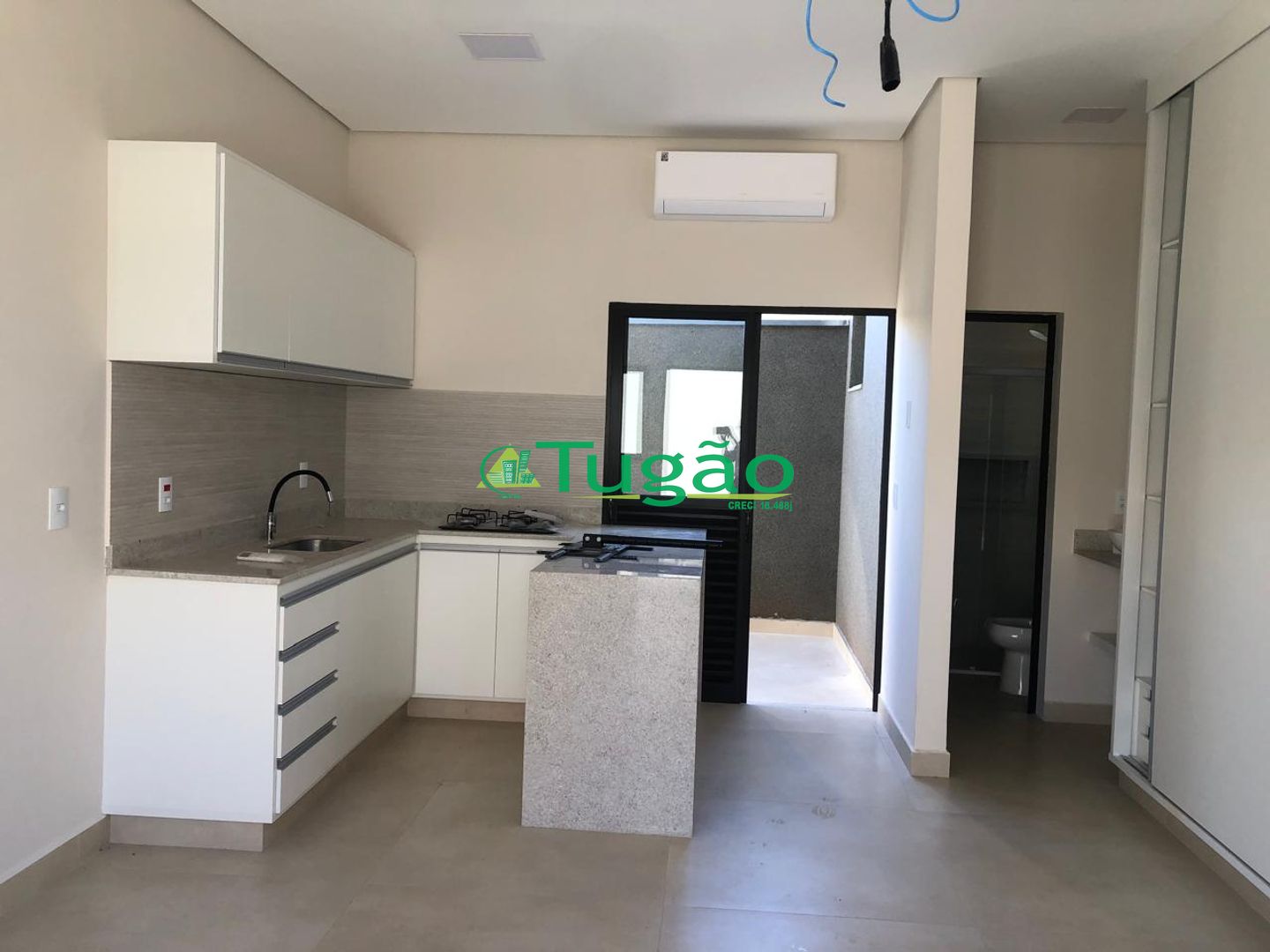 Kitnet com 1 quarto para aluguel, 30m² — foto 1 de 19