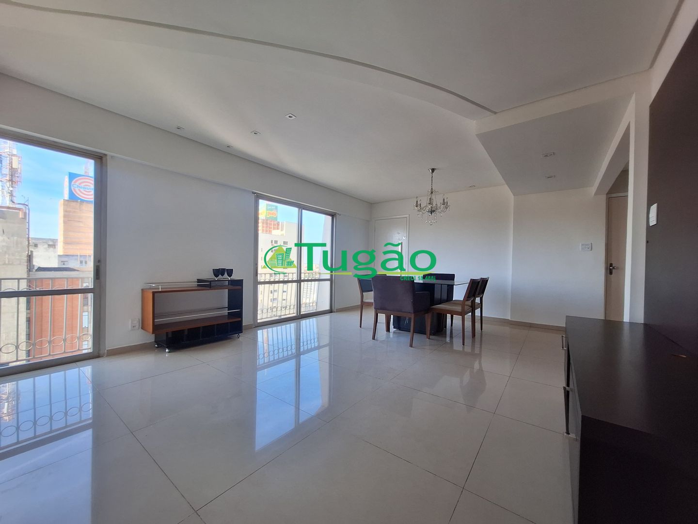 Apartamento com 3 quartos à venda, 110m² — foto 1 de 15