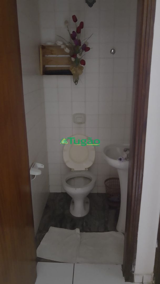 Casa com 3 quartos à venda, 269m² — foto 8 de 13