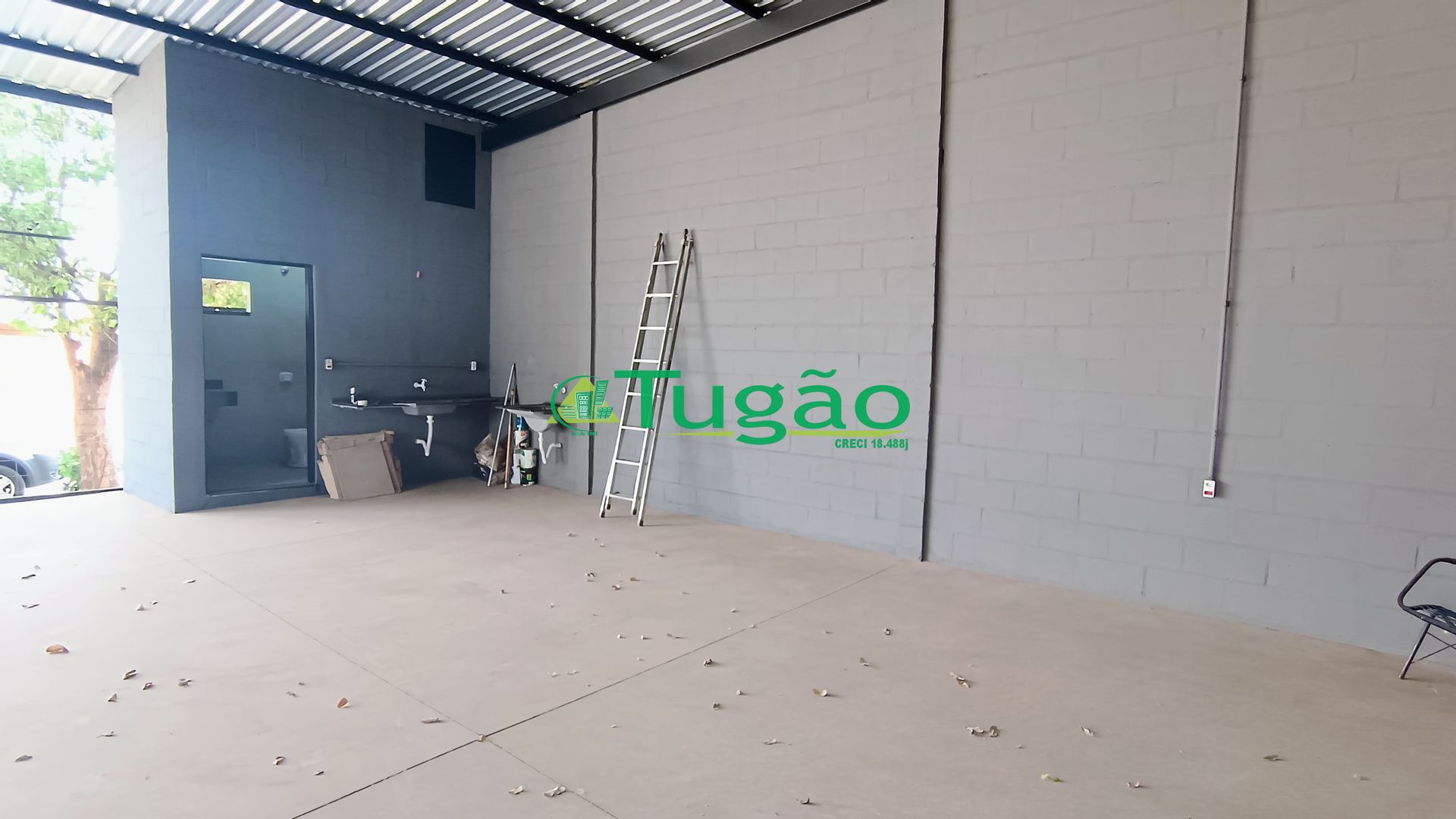 Loja / Salão / Ponto Comercial  para aluguel, 220m² — foto 3 de 8
