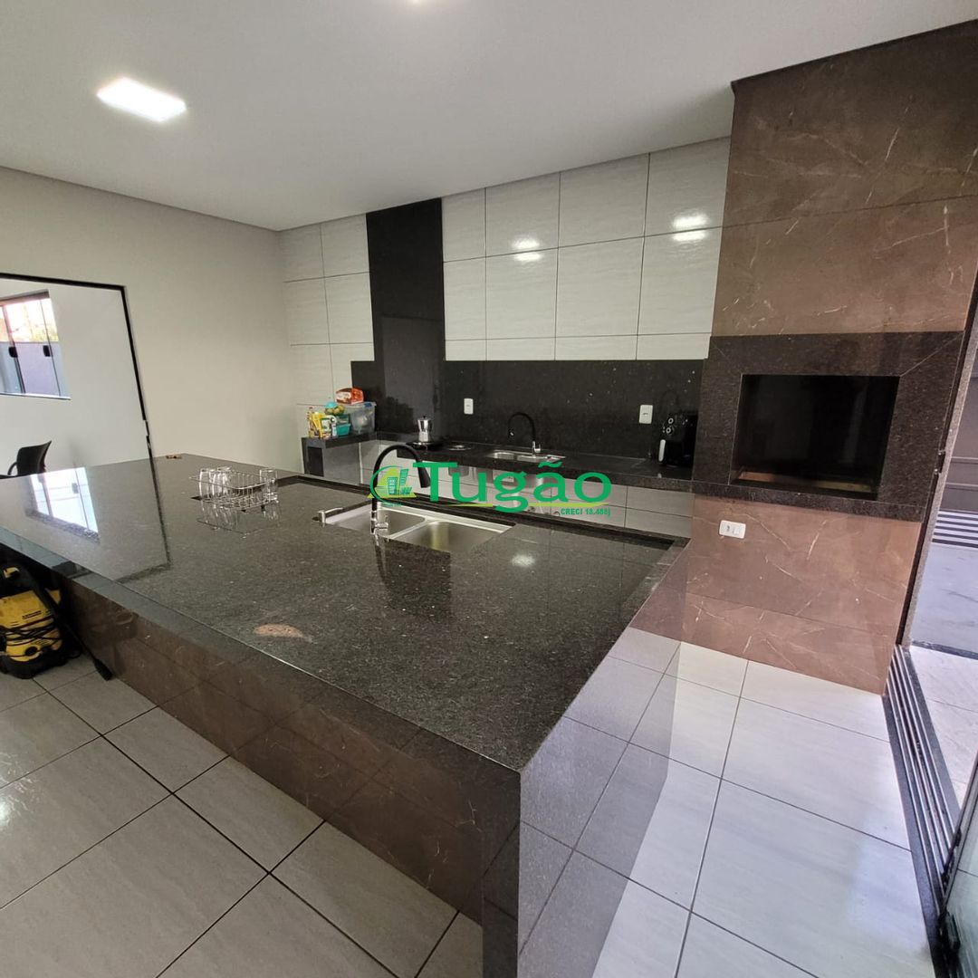 Casa com 3 quartos à venda, 142m² — foto 17 de 24