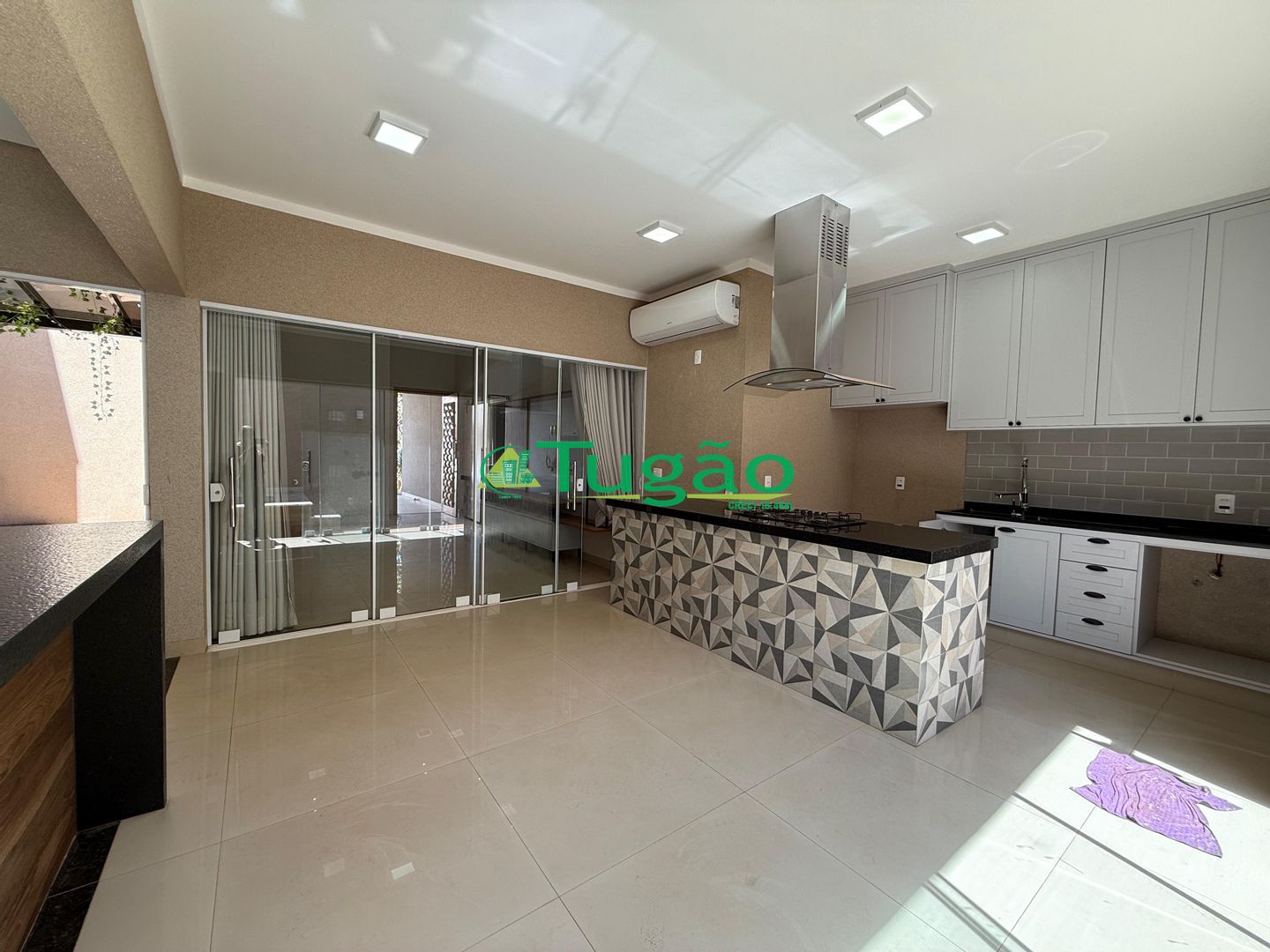 Casa de Condomínio com 3 quartos à venda, 150m² — foto 16 de 20