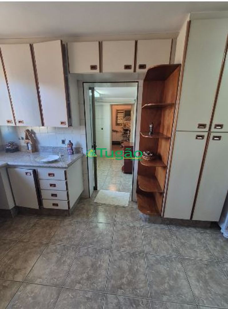Apartamento com 4 quartos à venda, 139m² — foto 13 de 16