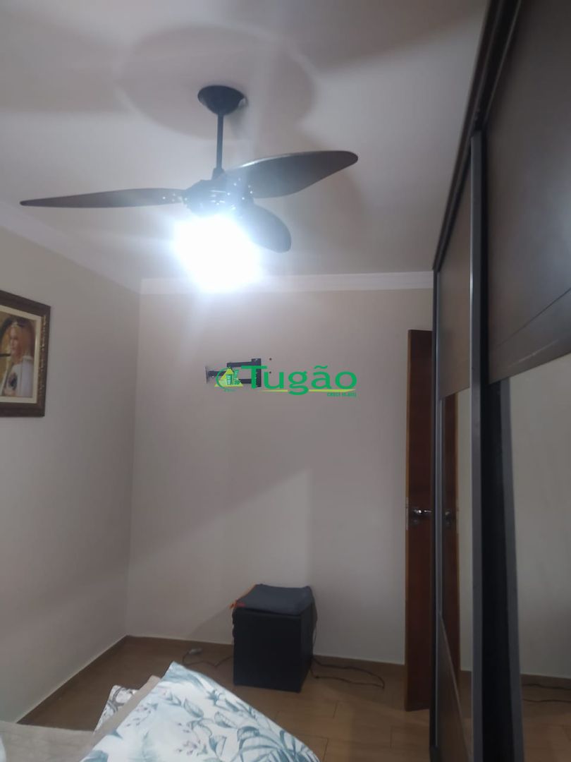 Casa com 2 quartos à venda, 150m² — foto 11 de 18