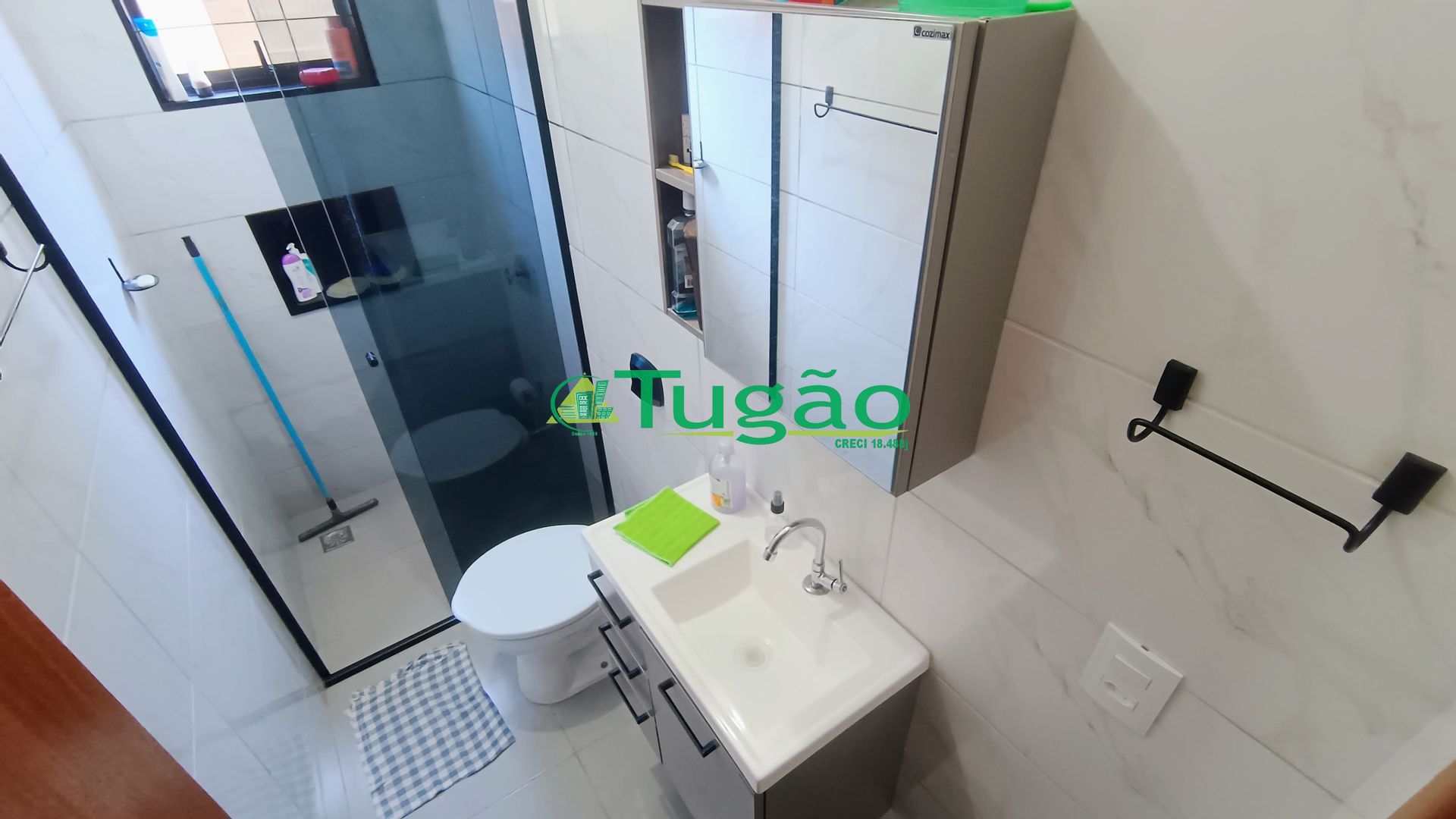 Casa com 3 quartos à venda, 210m² — foto 19 de 23
