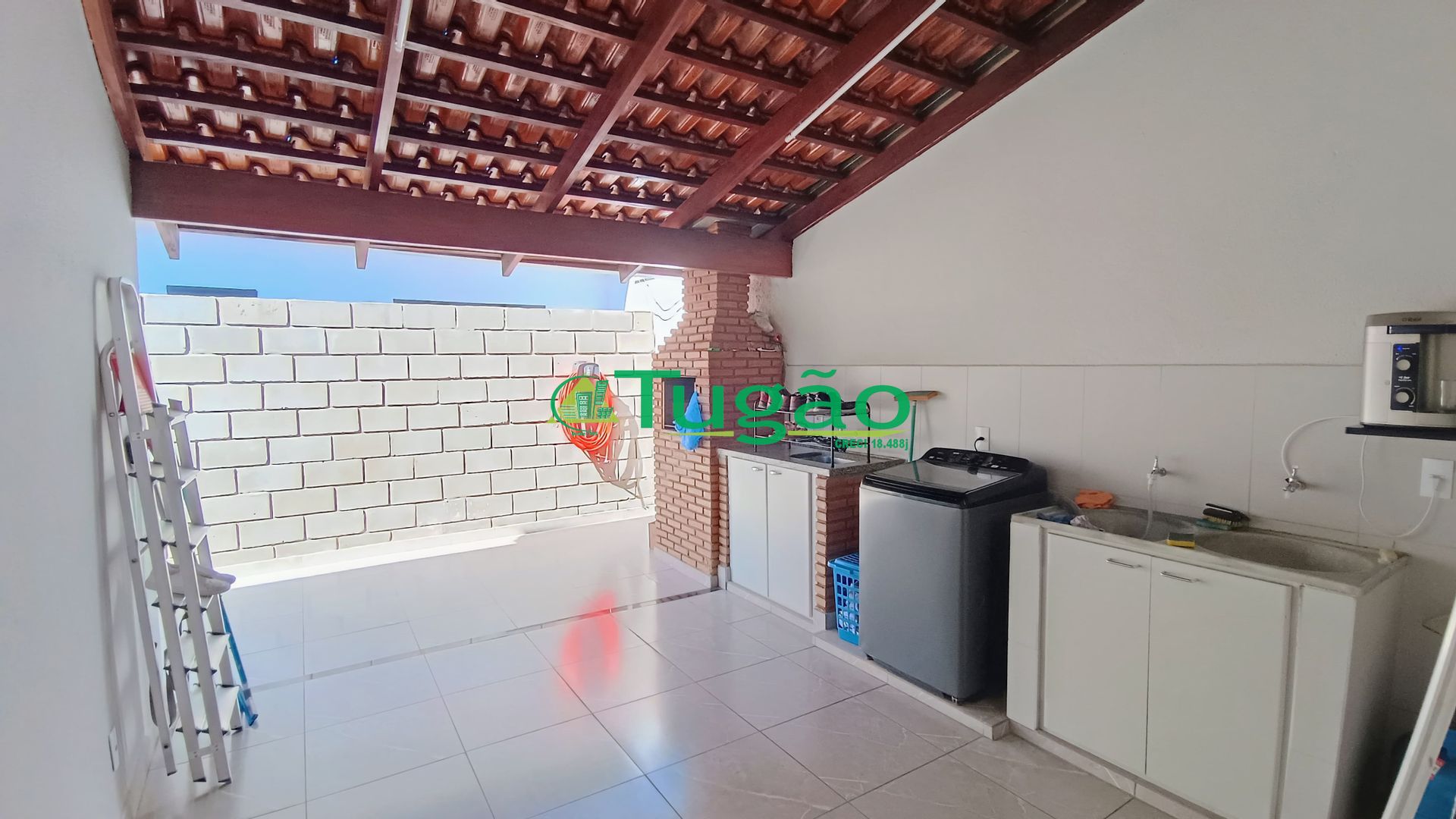 Casa com 3 quartos à venda, 210m² — foto 5 de 23
