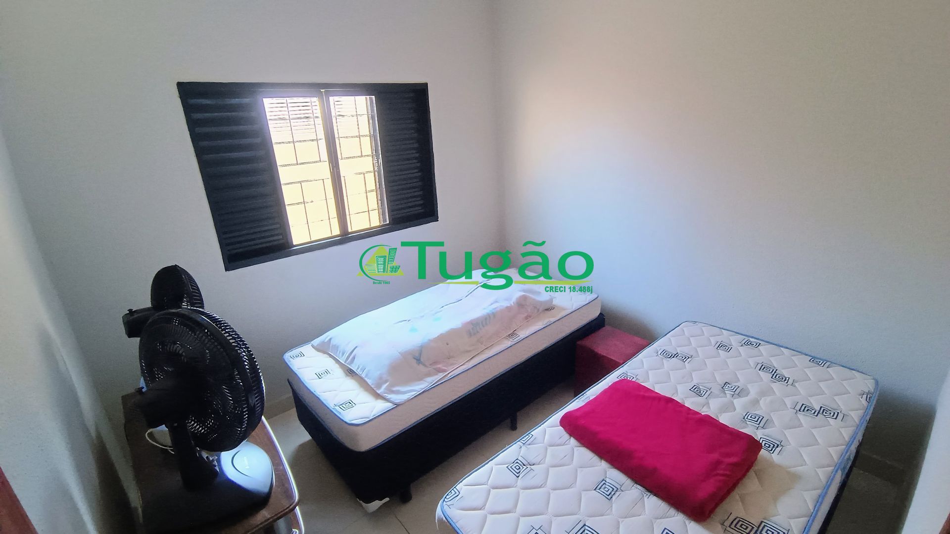 Casa com 3 quartos à venda, 210m² — foto 18 de 23