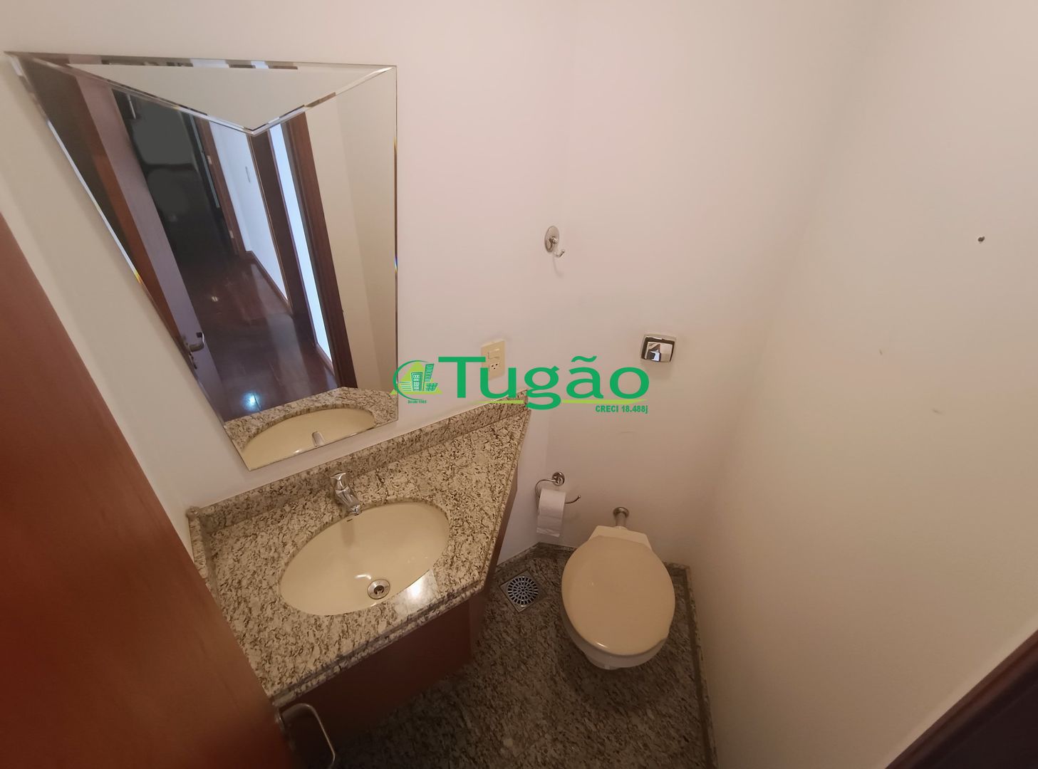 Apartamento com 3 quartos para aluguel, 160m² — foto 21 de 32