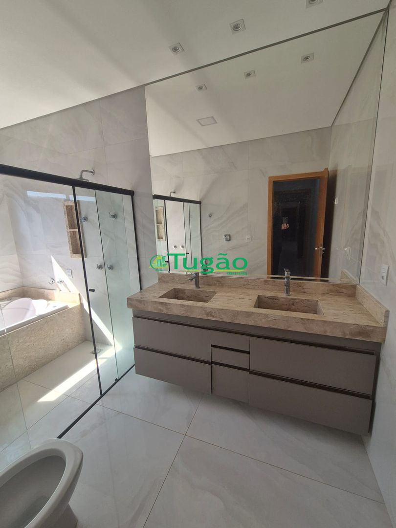 Casa de Condomínio com 3 quartos para aluguel, 210m² — foto 26 de 27
