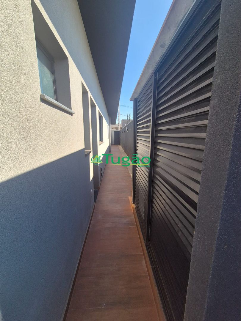 Casa de Condomínio com 3 quartos para aluguel, 210m² — foto 7 de 27