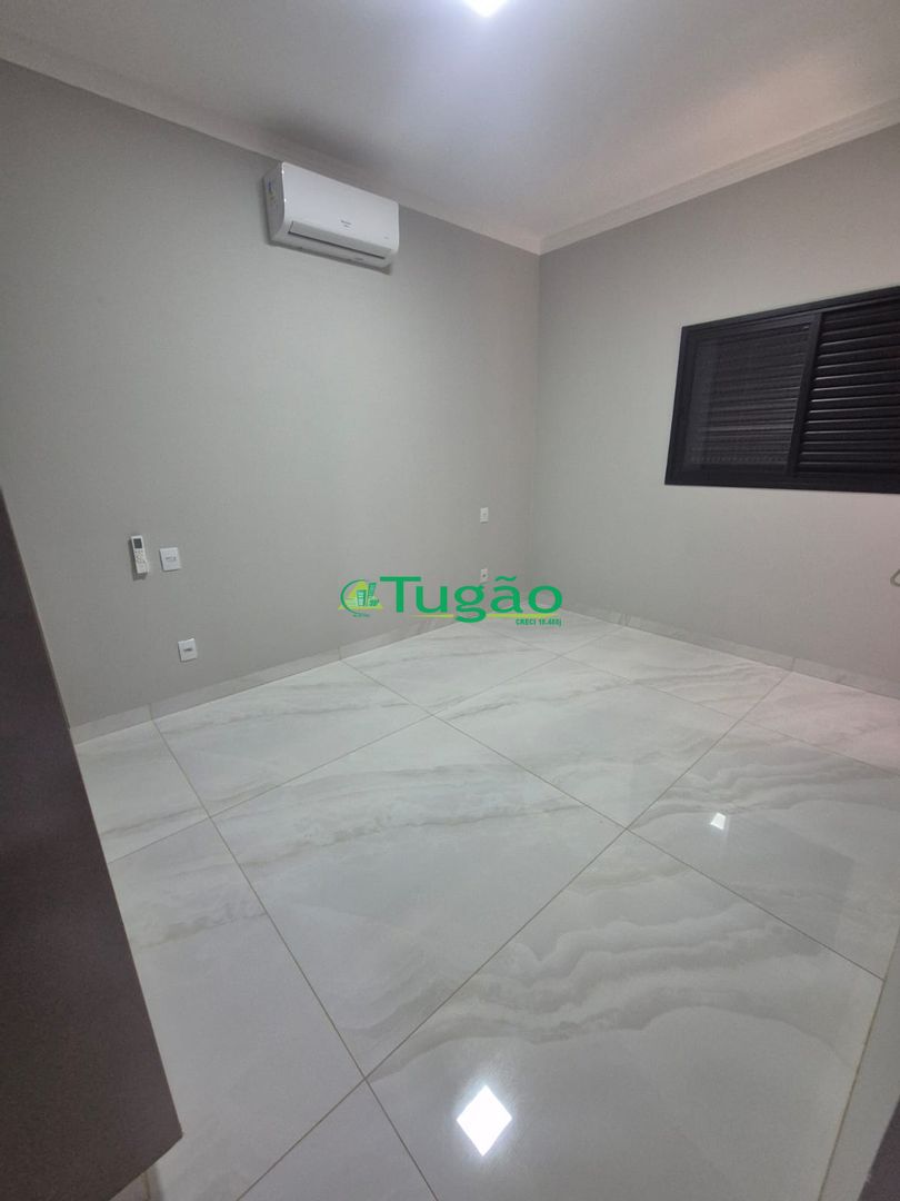 Casa de Condomínio com 3 quartos para aluguel, 210m² — foto 27 de 27