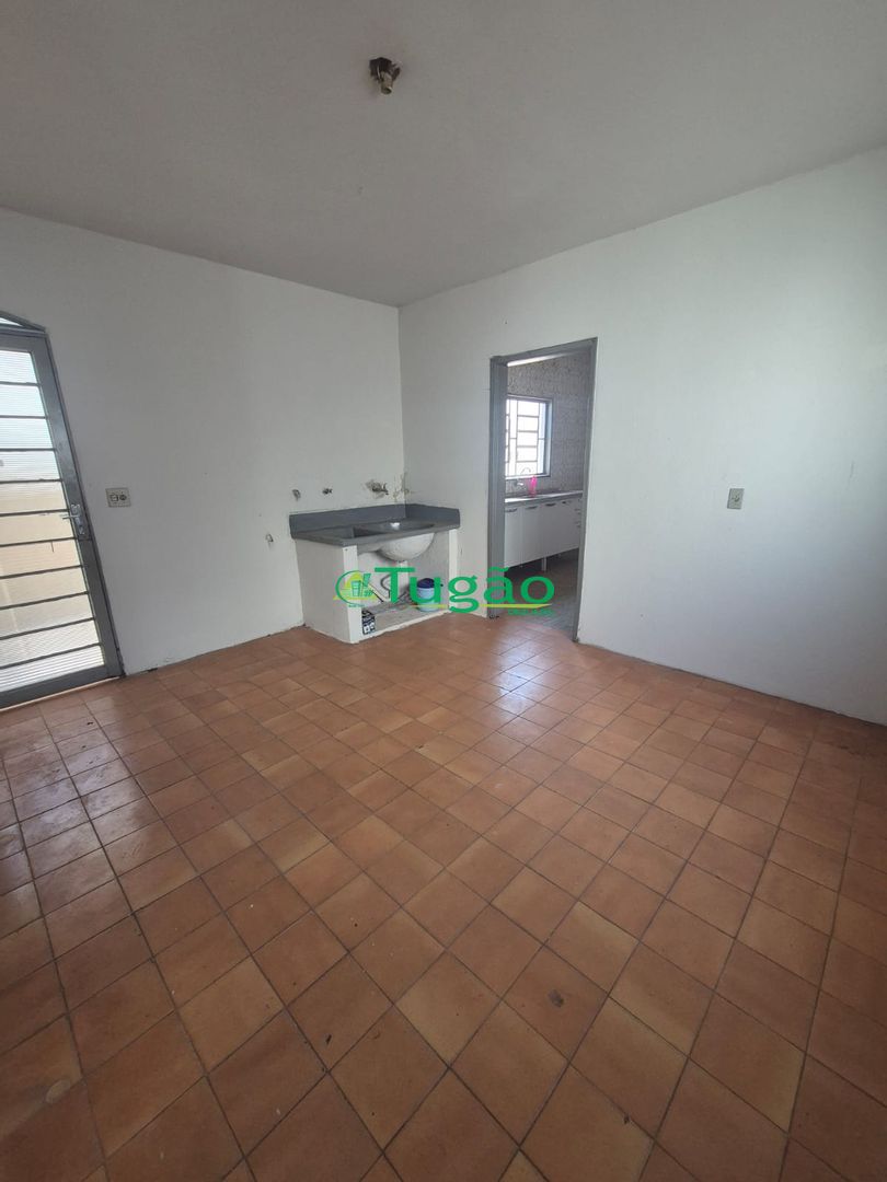 Imóvel Comercial com 3 quartos para aluguel, 120m² — foto 14 de 18