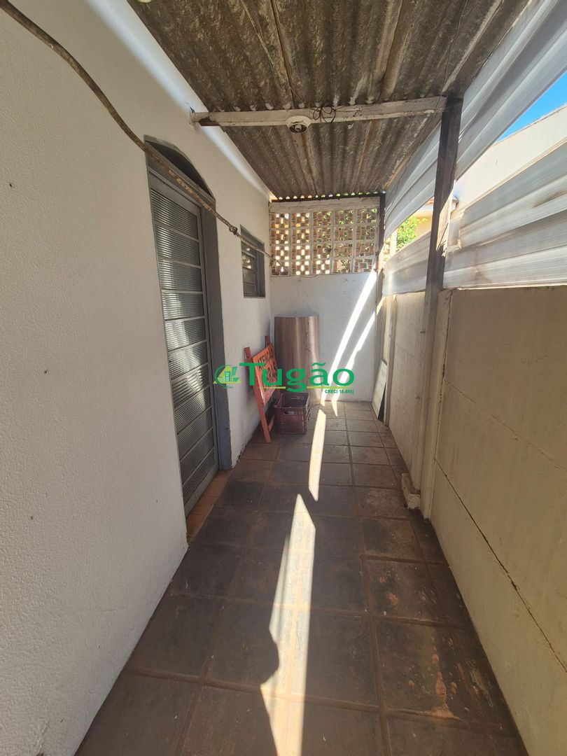 Imóvel Comercial com 3 quartos para aluguel, 120m² — foto 8 de 18
