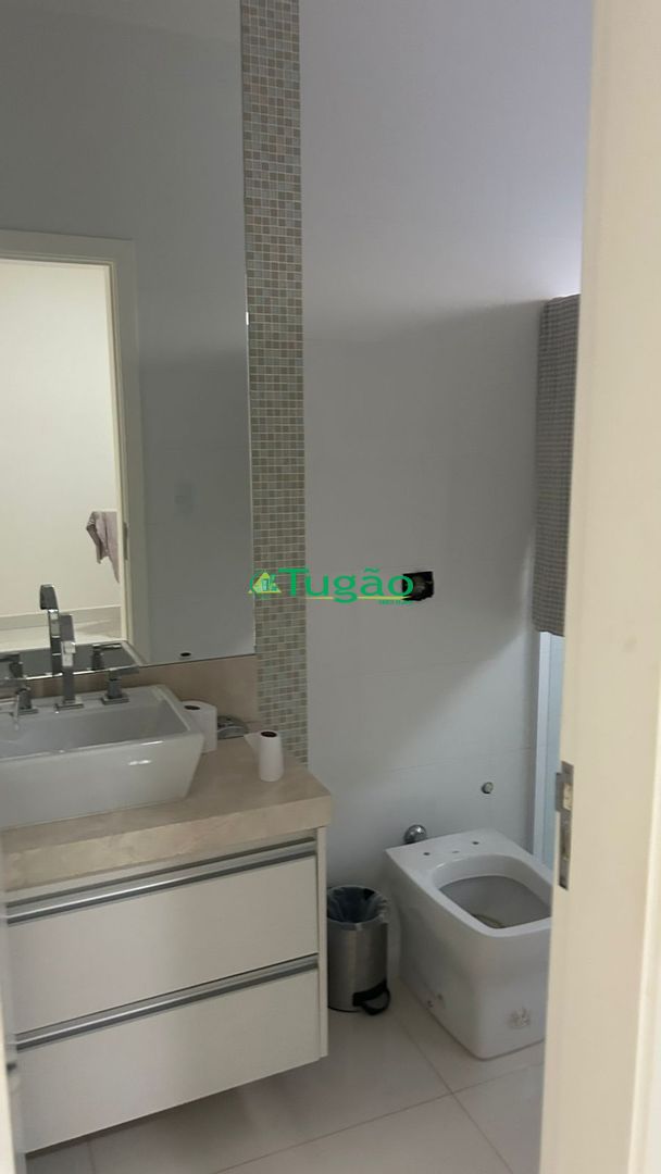 Casa de Condomínio com 4 quartos à venda, 290m² — foto 14 de 28