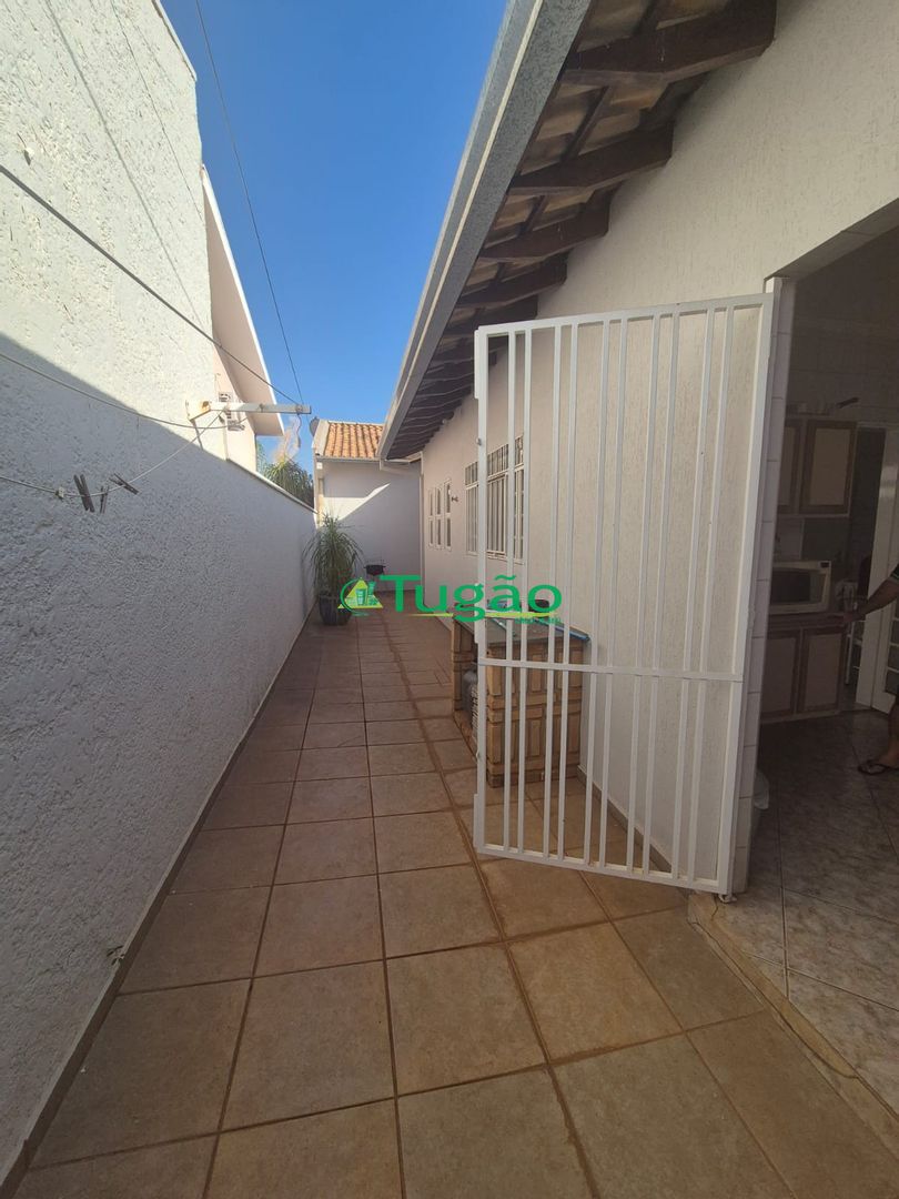 Casa com 4 quartos à venda, 280m² — foto 11 de 38