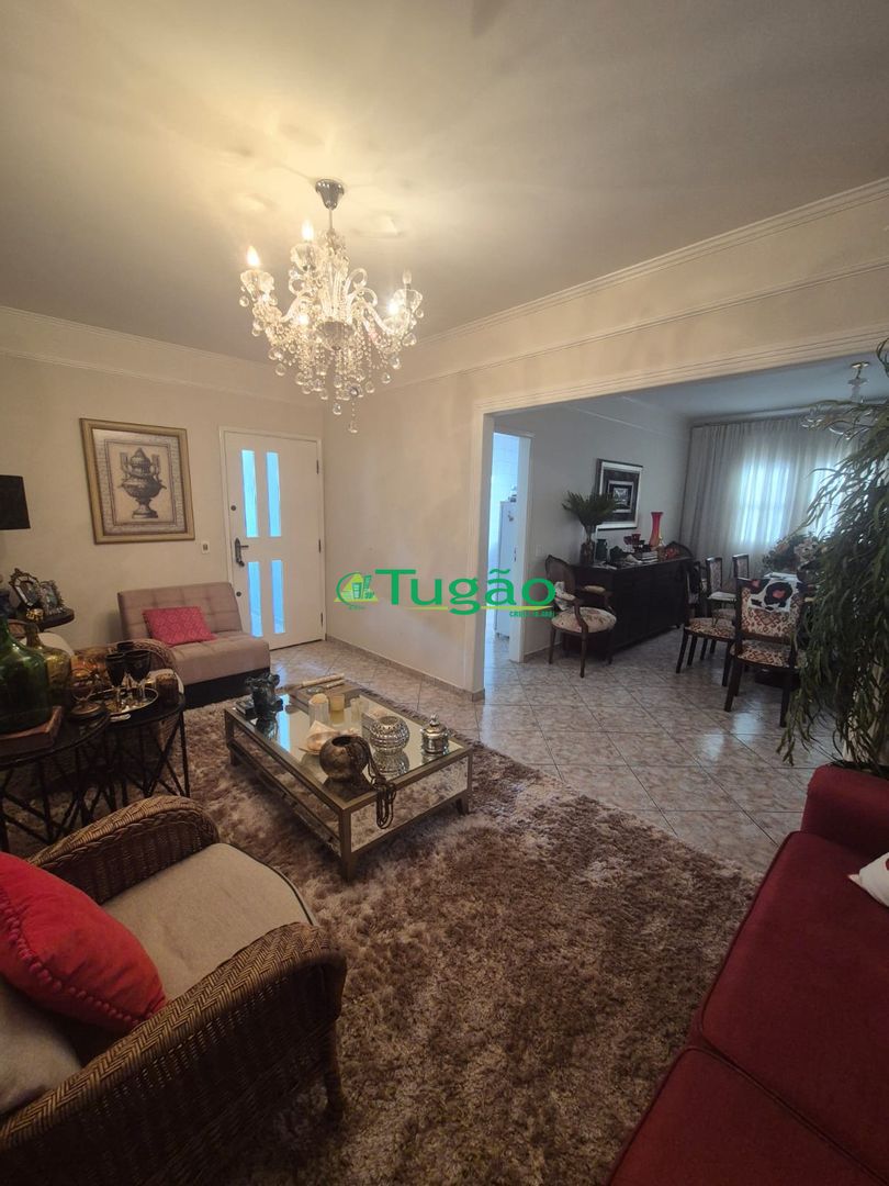 Casa com 4 quartos à venda, 280m² — foto 4 de 38