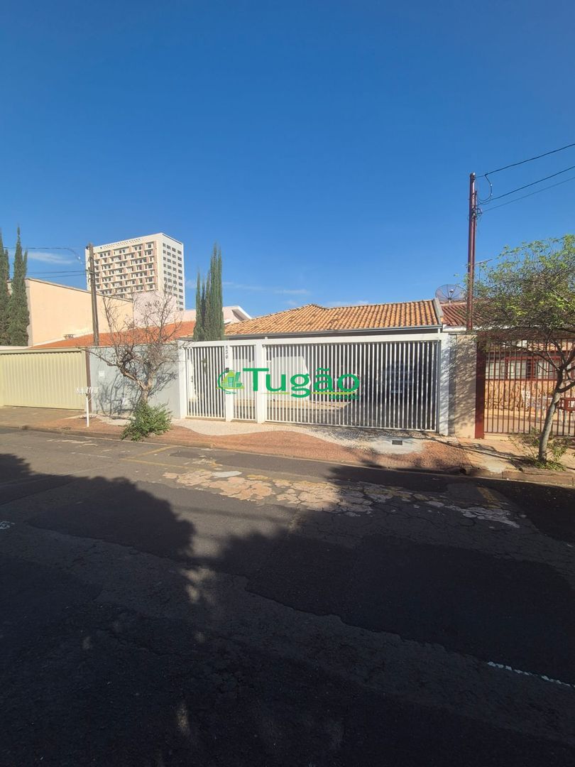 Casa com 4 quartos à venda, 280m² — foto 2 de 38