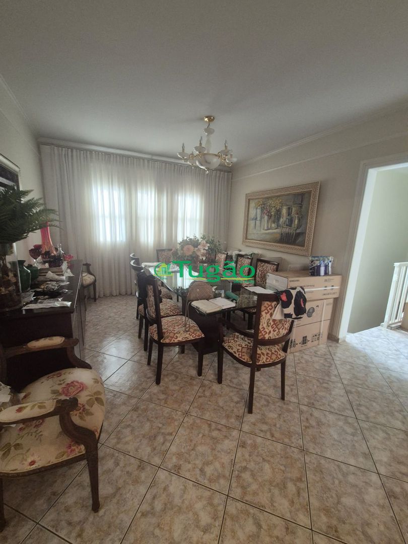 Casa com 4 quartos à venda, 280m² — foto 8 de 38