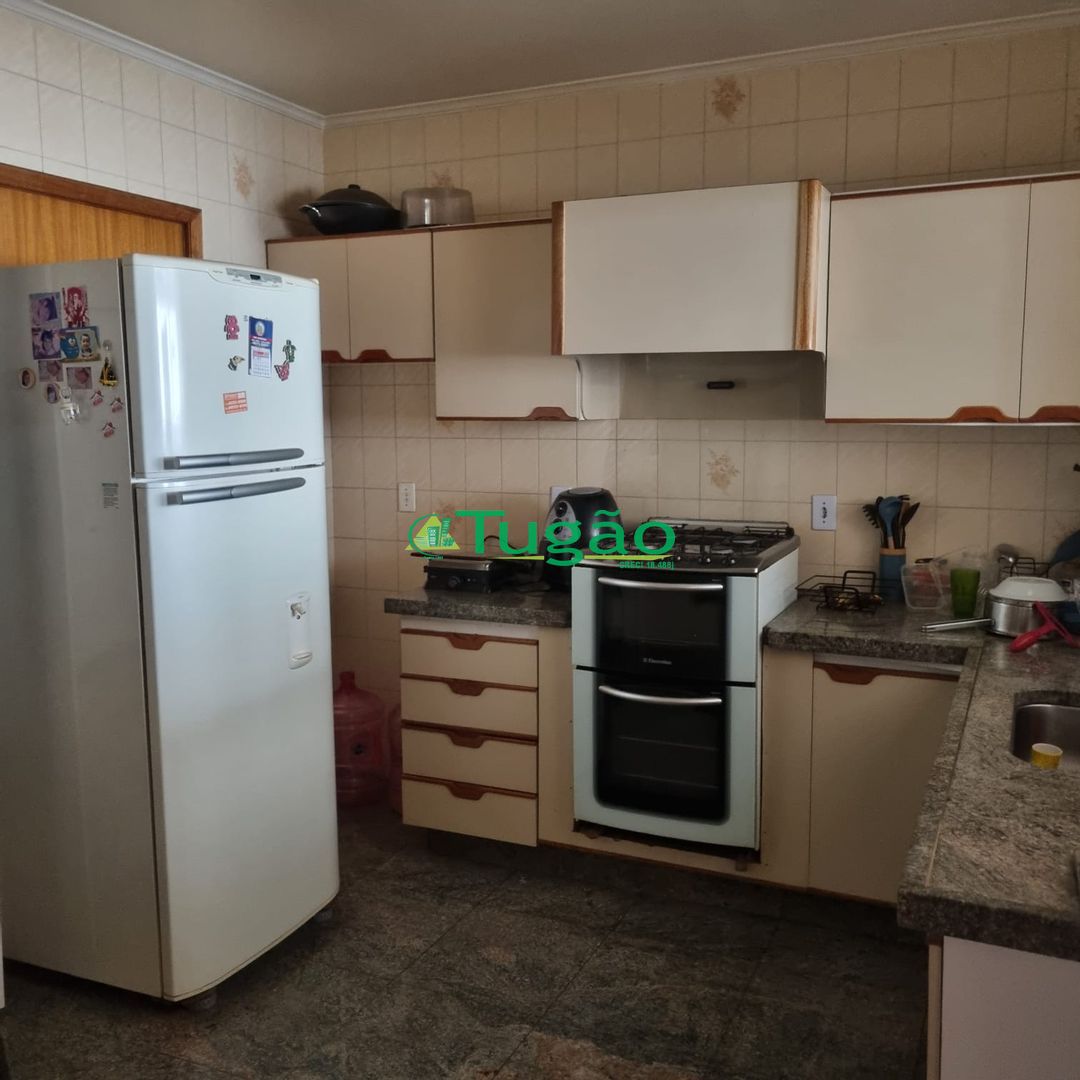Apartamento com 3 quartos à venda, 148m² — foto 4 de 11