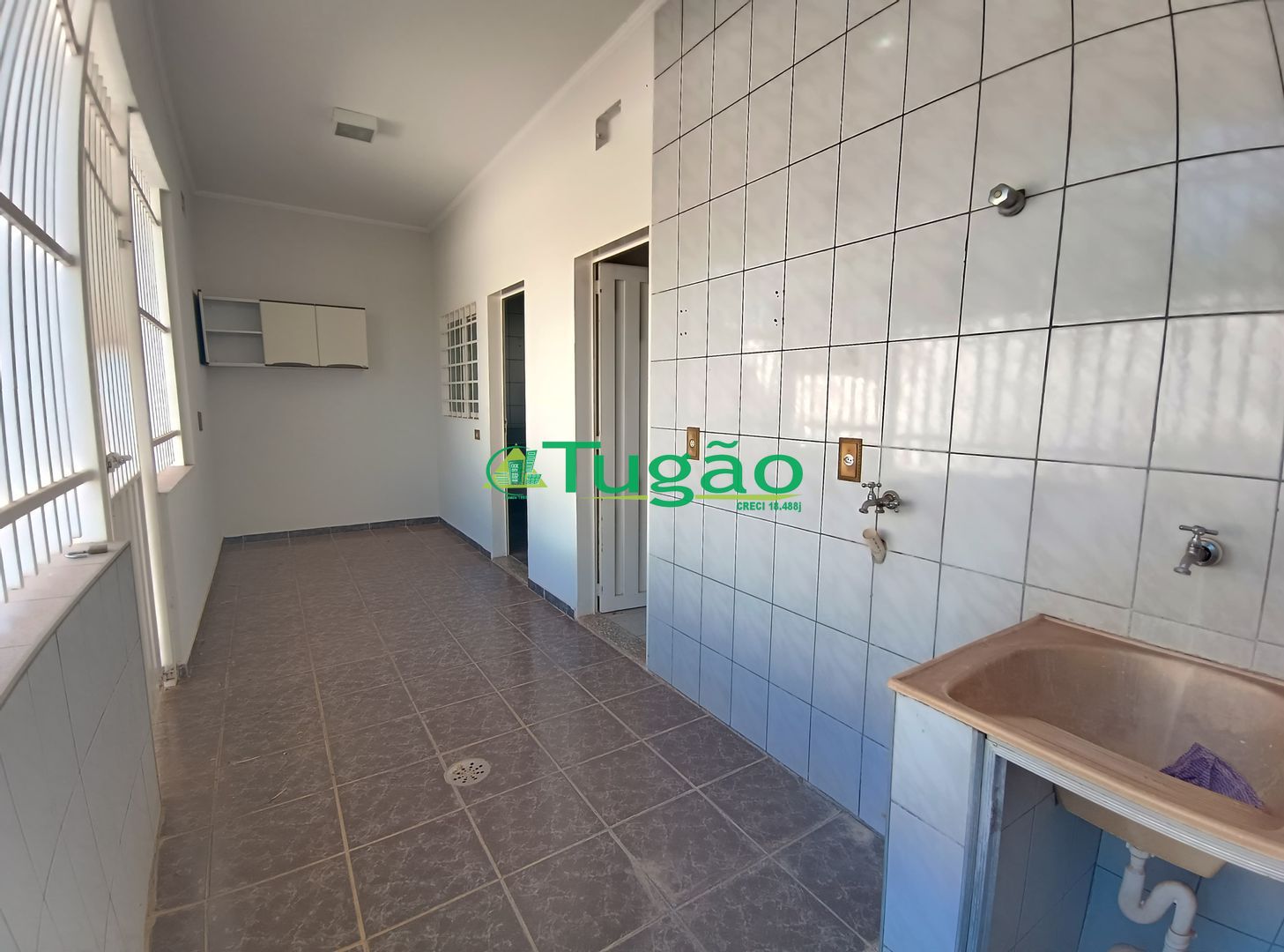 Casa com 3 quartos à venda, 300m² — foto 17 de 35