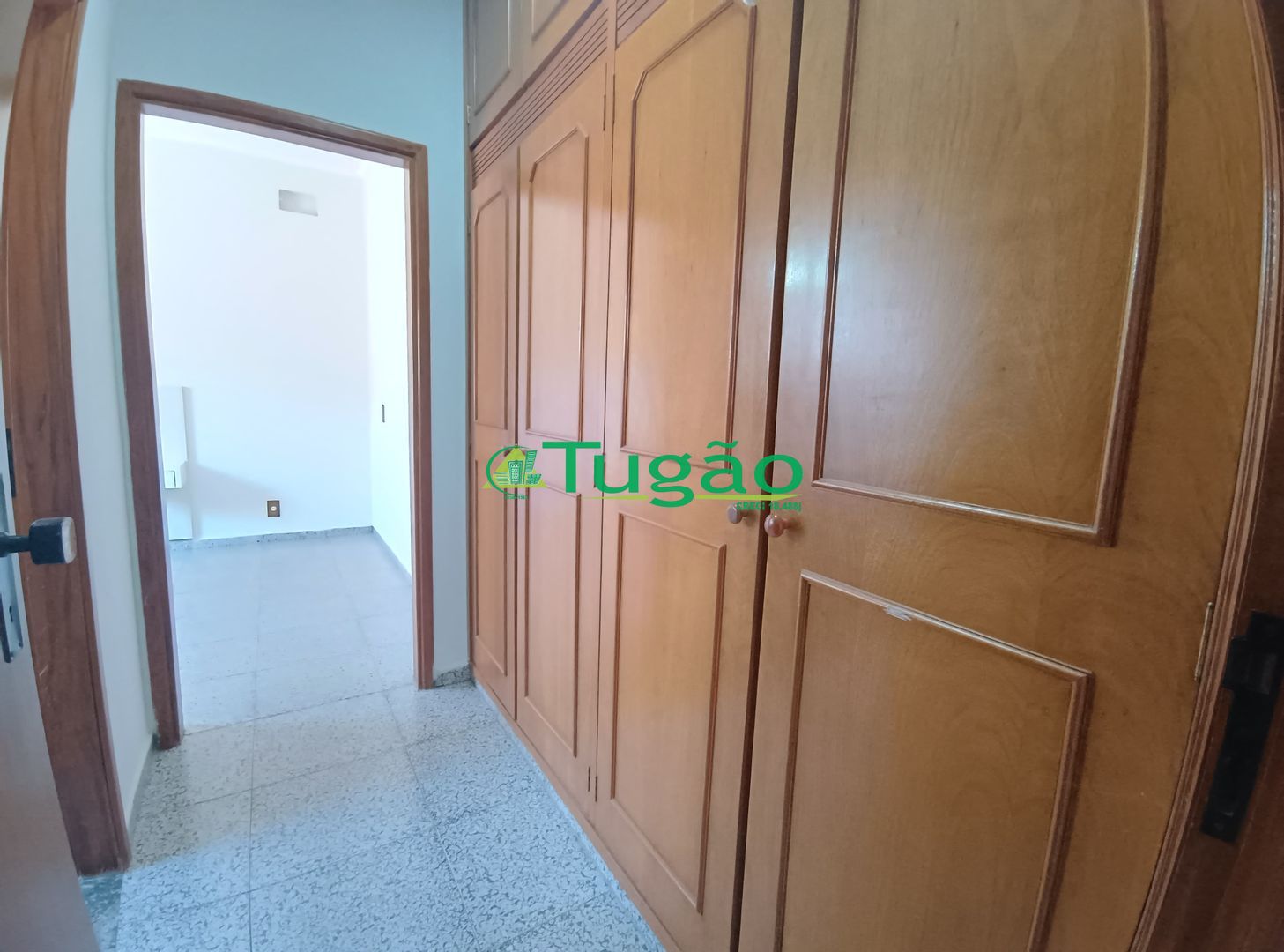 Casa com 3 quartos à venda, 300m² — foto 24 de 35