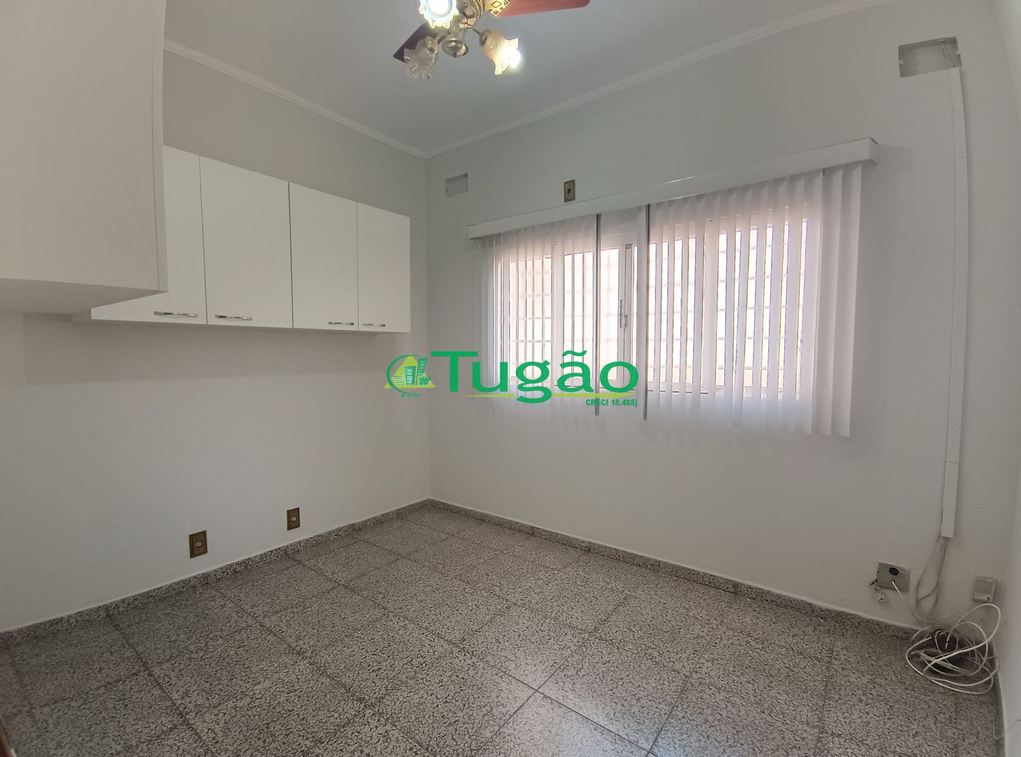 Casa com 3 quartos à venda, 300m² — foto 4 de 35