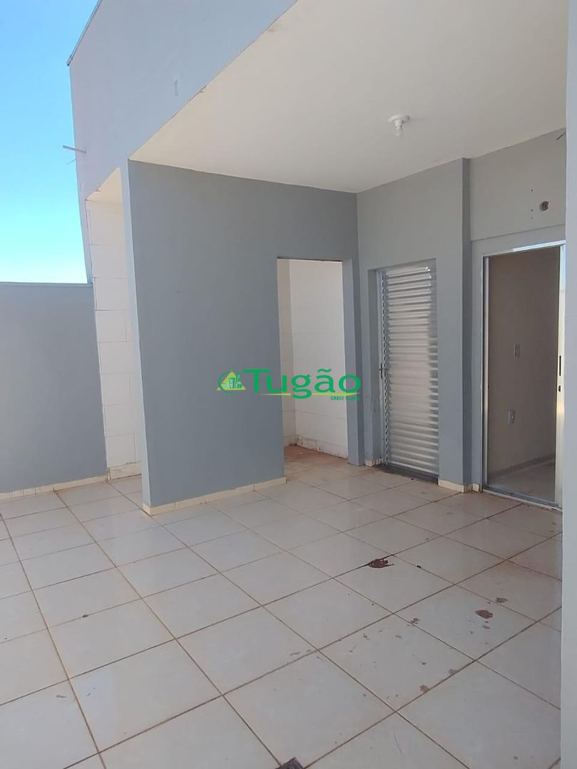 Loja / Salão / Ponto Comercial  para aluguel, 245m² — foto 2 de 26