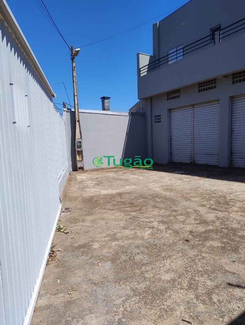 Loja / Salão / Ponto Comercial  para aluguel, 245m² — foto 7 de 26