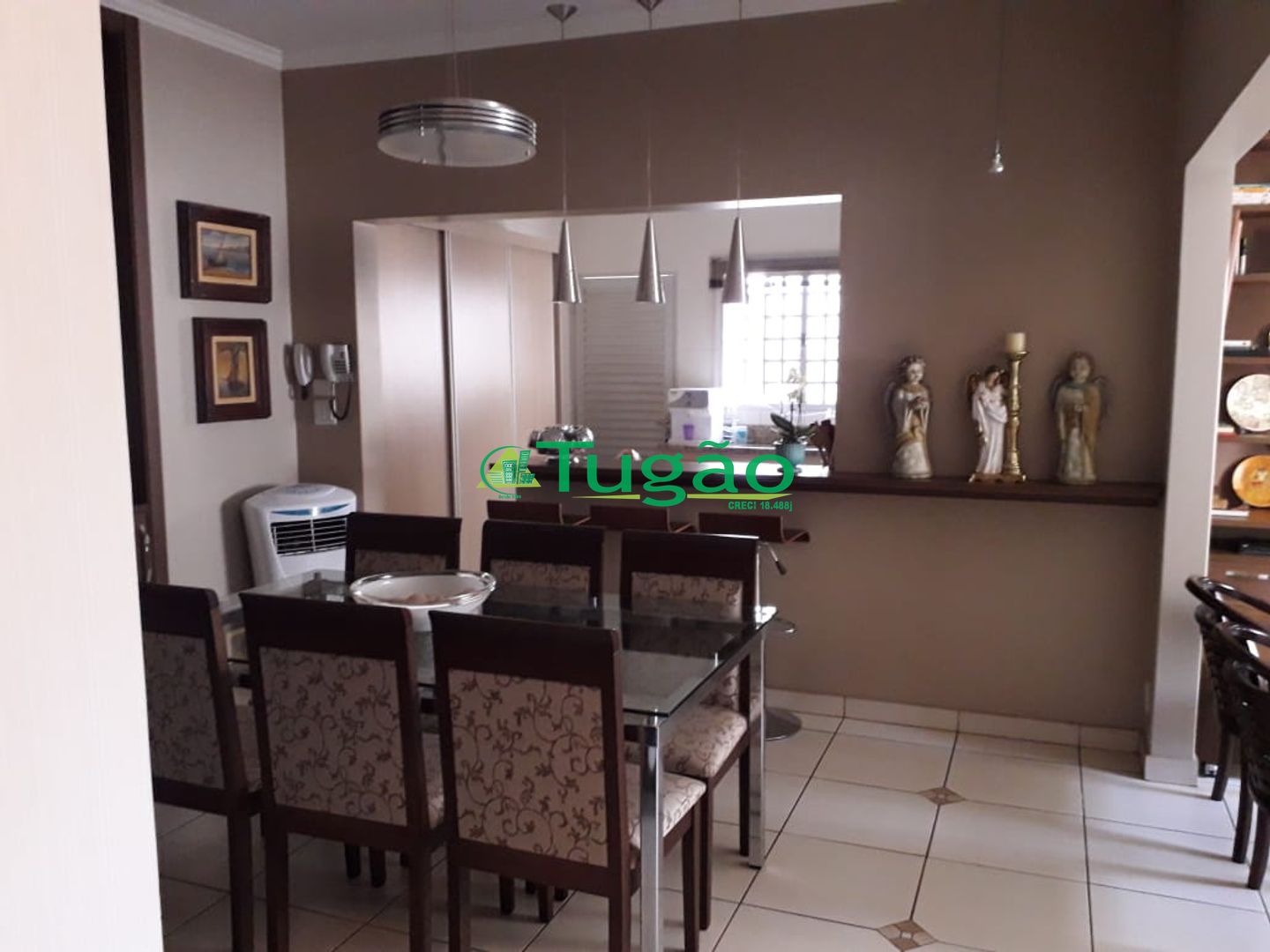 Casa com 3 quartos à venda, 175m² — foto 3 de 16