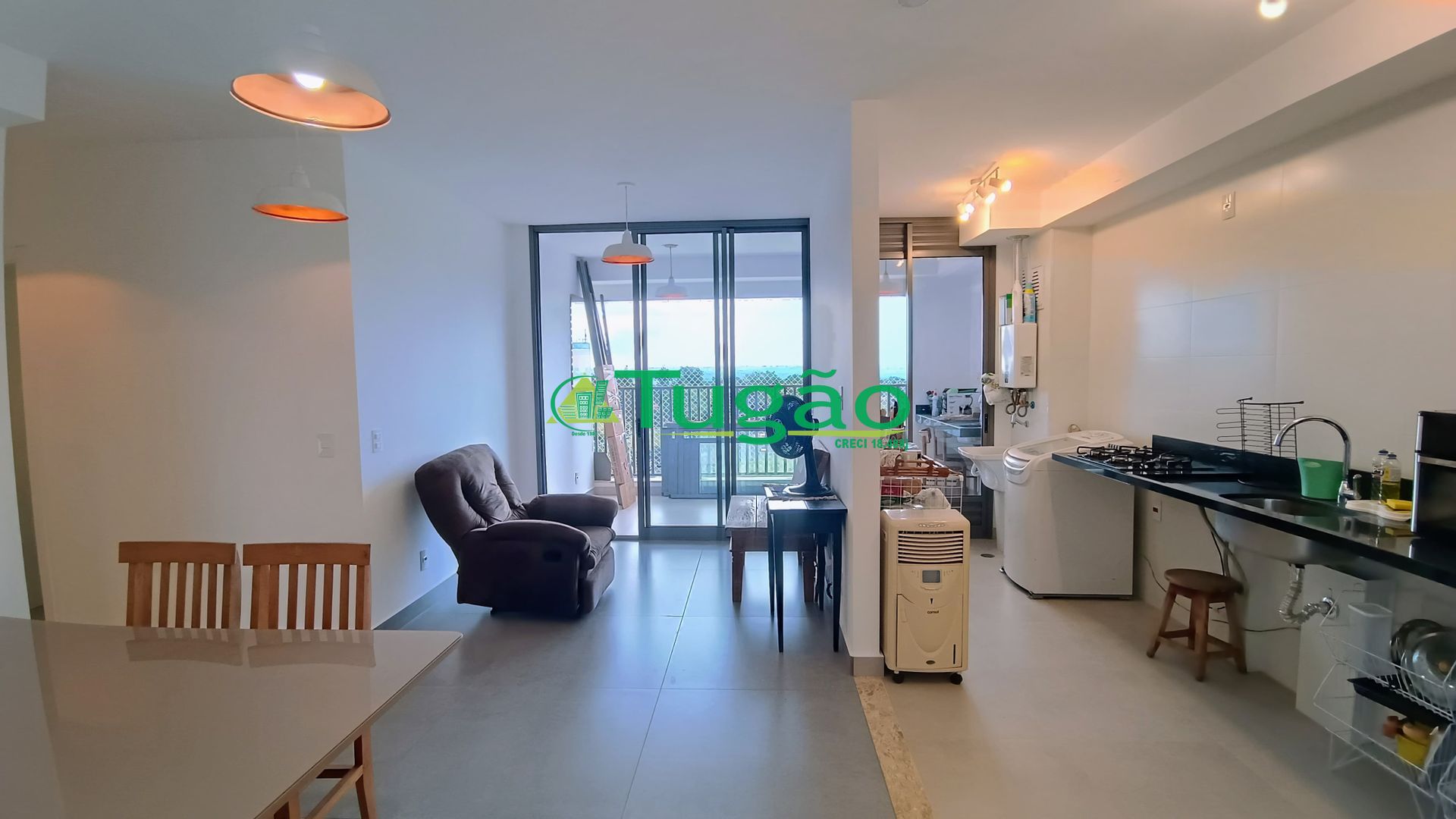 Apartamento com 3 quartos para aluguel, 98m² — foto 9 de 13