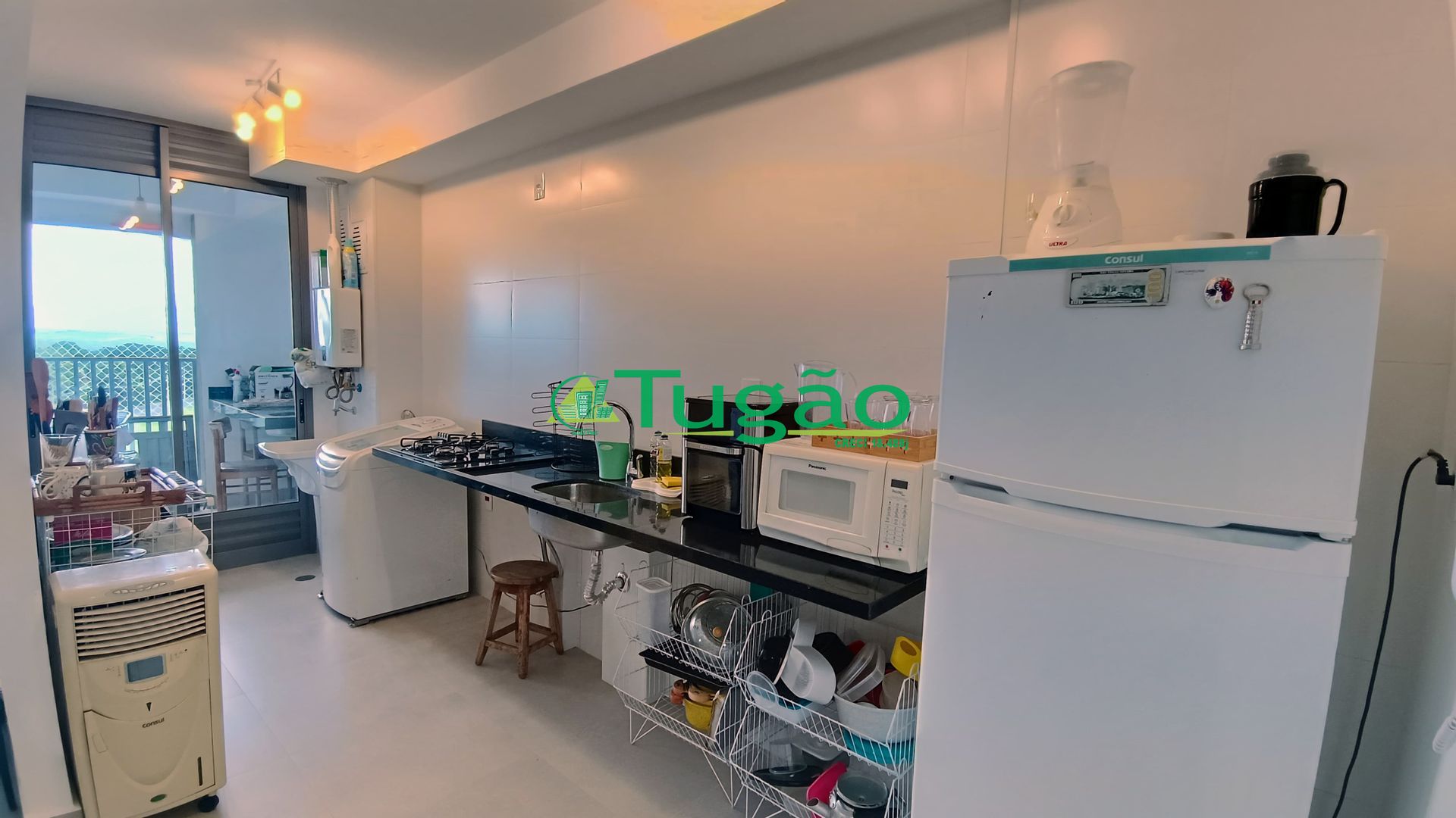 Apartamento com 3 quartos para aluguel, 98m² — foto 2 de 13