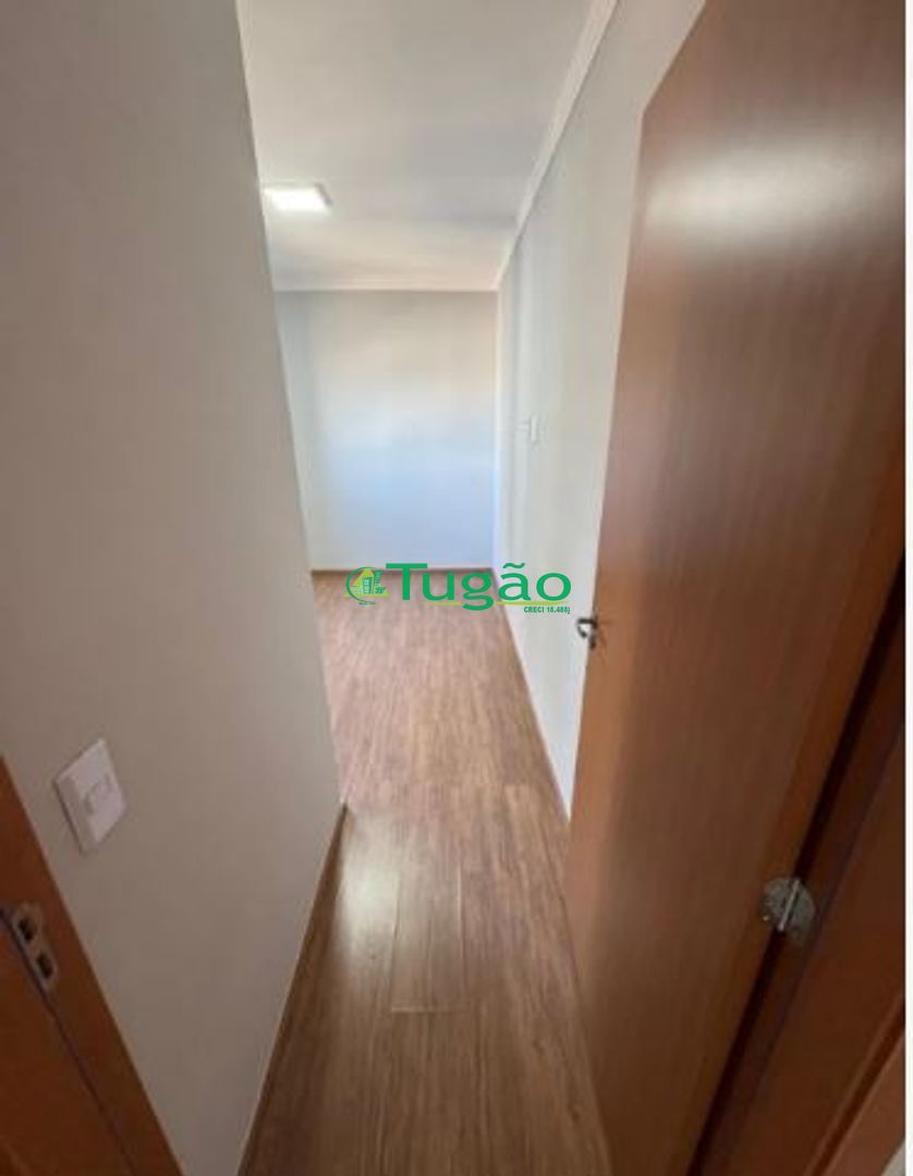 Apartamento com 2 quartos à venda, 46m² — foto 2 de 13
