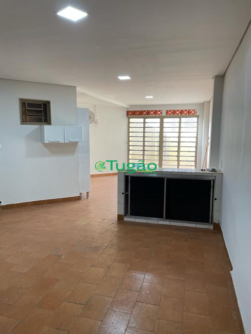 Casa com 3 quartos à venda, 184m² — foto 6 de 17