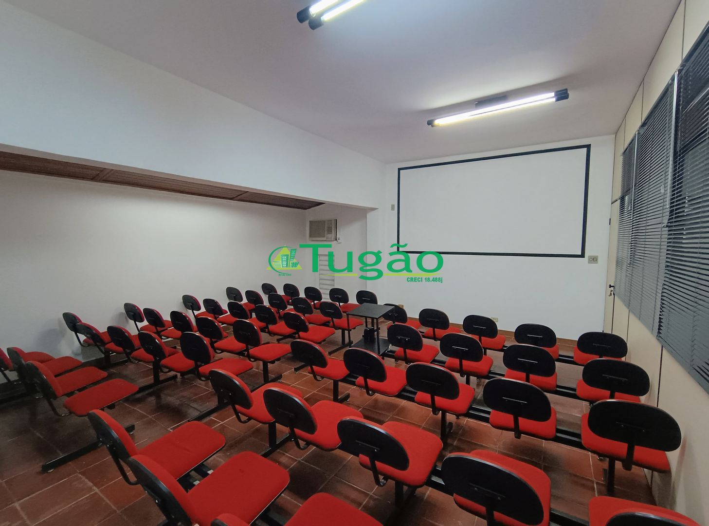 Imóvel Comercial  para aluguel, 1500m² — foto 1 de 38