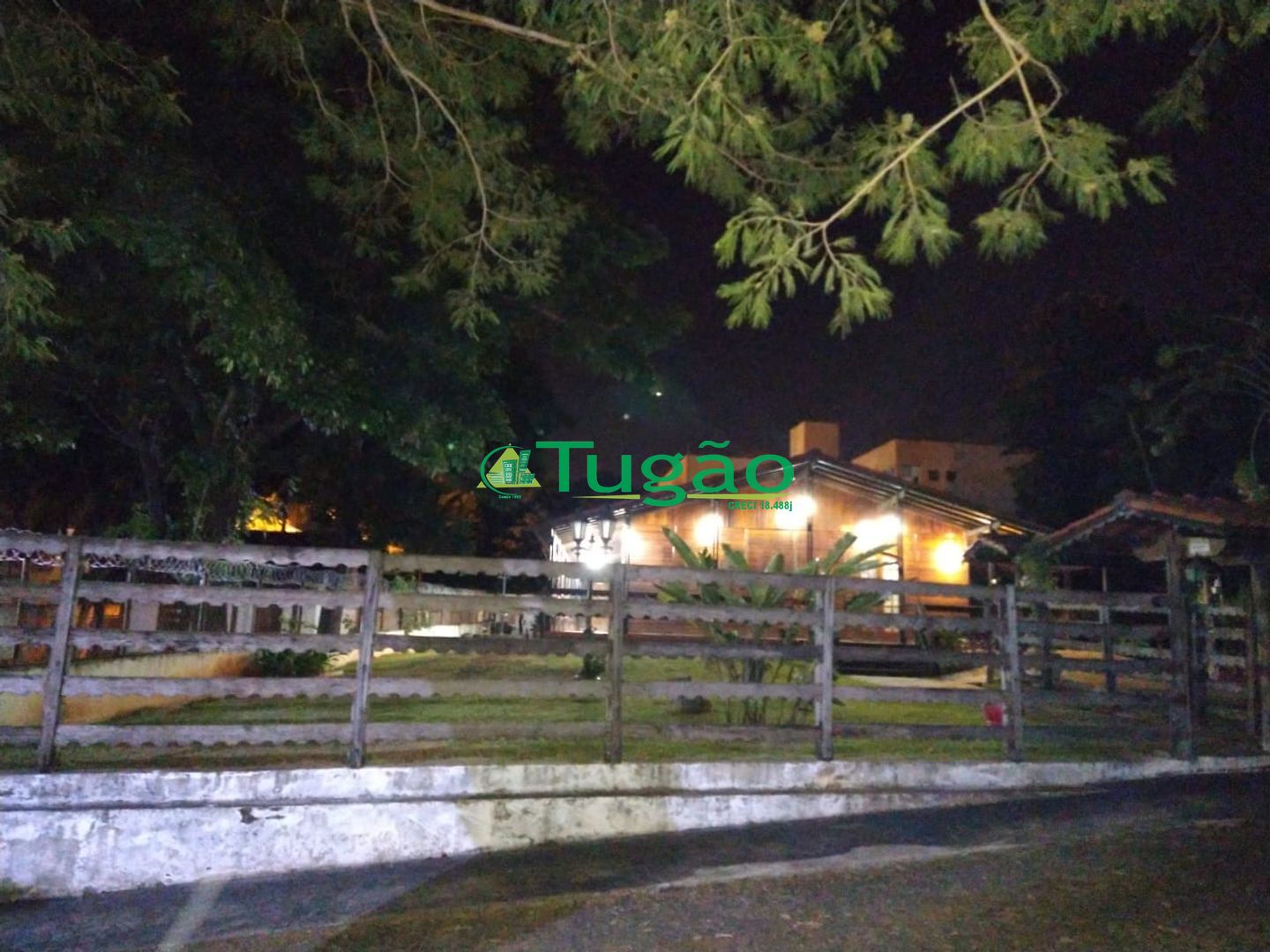Terreno / Lote / Condomínio  à venda, 660m² — foto 2 de 9