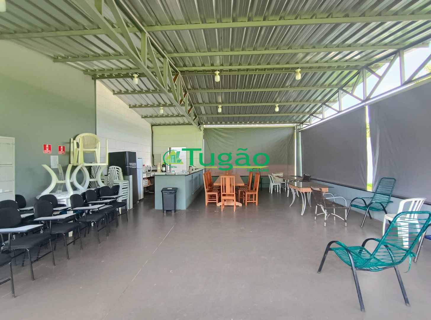 Galpão / Depósito / Armazém  à venda, 1327m² — foto 14 de 32