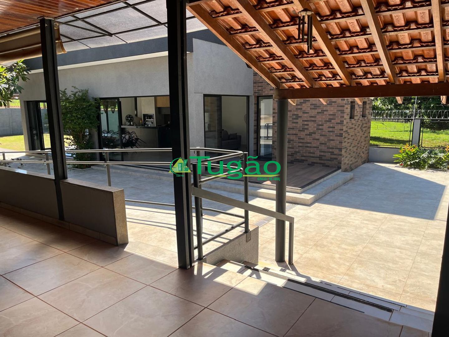Casa de Condomínio com 4 quartos à venda, 300m² — foto 13 de 14