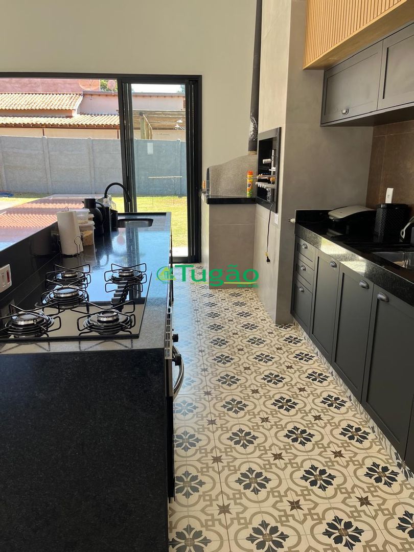 Casa de Condomínio com 4 quartos à venda, 300m² — foto 6 de 14