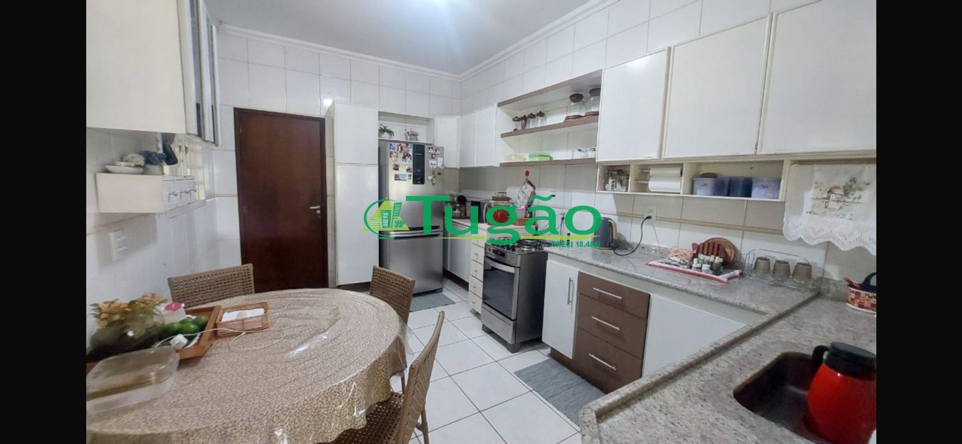 Fazenda / Sítio / Chácara com 4 quartos à venda, 293m² — foto 2 de 30