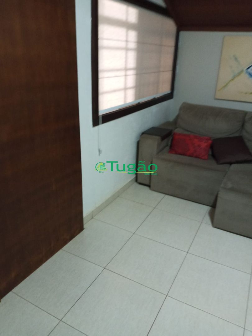 Casa com 3 quartos à venda, 181m² — foto 6 de 16
